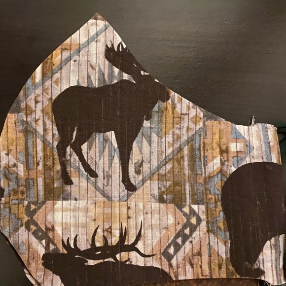 Mask with filter pockets! - Picture 10 of 16